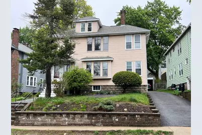 55 Gilbert Rd #1, Belmont, MA 02478 - Photo 1