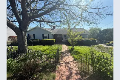 34 Crescent Ave, Scituate, MA 02066 - Photo 1