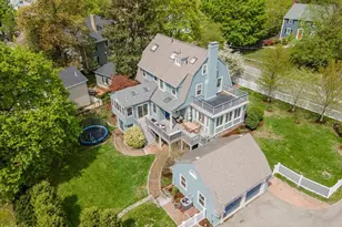 9 Oakland St, Wellesley, MA 02481 - Photo 1