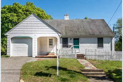 5 Chase Road, Waltham, MA 02452 - Photo 1