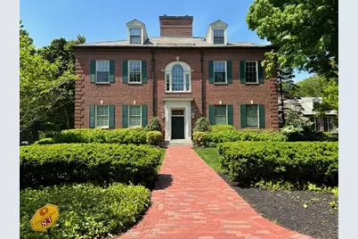 83 Church #9, Winchester, MA 01890 - Photo 1