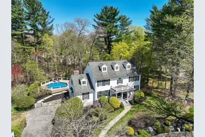 7 Briarwood Ln, Middleton, MA 01949 - Photo 1