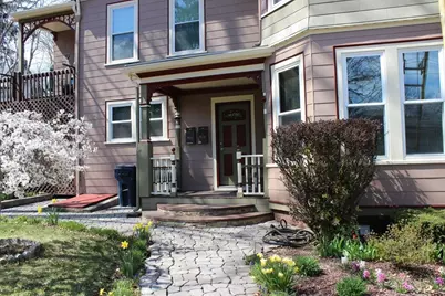 125 Newton St #1, Marlborough, MA 01752 - Photo 1