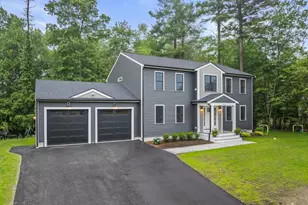 10 McCue Cir, Abington, MA 02351 - Photo 1