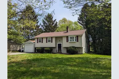 62 Breckenridge Rd, Hadley, MA 01035 - Photo 1