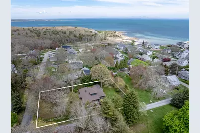 21 Antassawamock Rd, Mattapoisett, MA 02739 - Photo 1