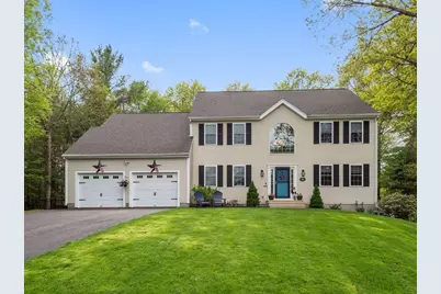 381 Lincoln Cir, Northbridge, MA 01534 - Photo 1