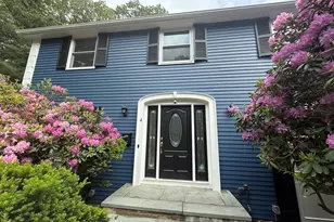 4 Paddock Ln, Lexington, MA 02421 - Photo 1