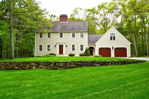 290 Westboro Rd, Upton, MA 01568 - Photo 1