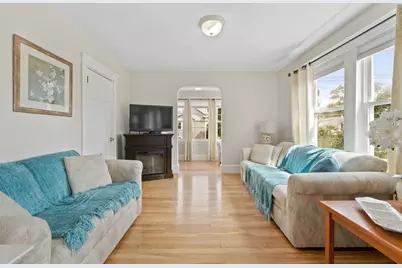 10 Newcastle Rd #2, Peabody, MA 01960 - Photo 1