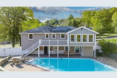 41 Briarwood Rd, Framingham, MA 01701 - Photo 1