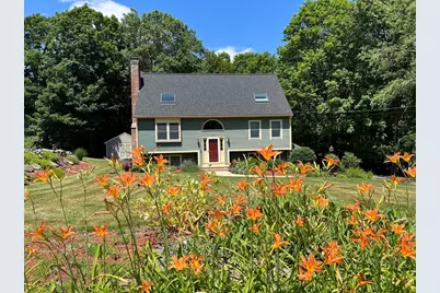 176 Cox Street, Hudson, MA 01749 - Photo 1