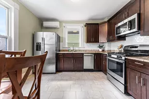 4 Boardman St, Salem, MA 01970 - Photo 1