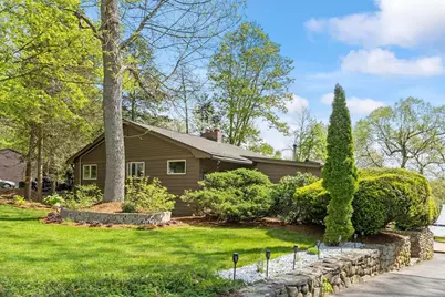 21 River Rd, Merrimac, MA 01860 - Photo 1