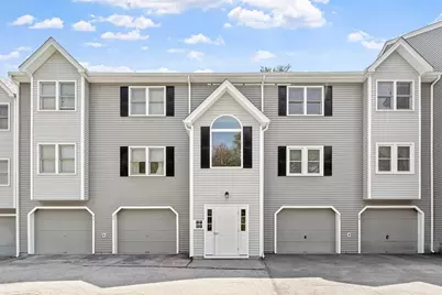 124 Tennis Plaza Rd #34, Dracut, MA 01826 - Photo 1