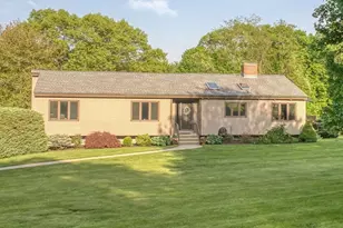 34 Marlboro St, Hudson, MA 01749 - Photo 1