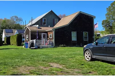 951 Abrams St, New Bedford, MA 02745 - Photo 1