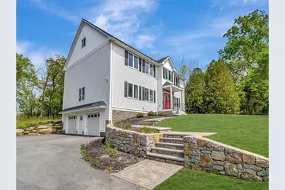 77 Park St, Mendon, MA 01756 - Photo 1