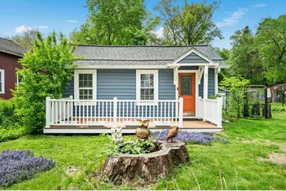 10 Middleton St, Millbury, MA 01527 - Photo 1