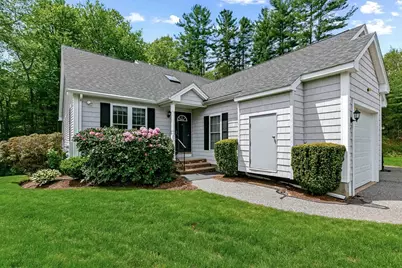 14 Hitchin Post Ln #14, Uxbridge, MA 01569 - Photo 1