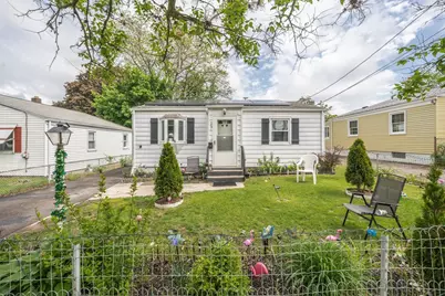 23 McBride St, Springfield, MA 01104 - Photo 1