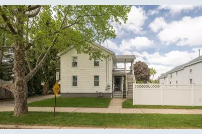 9 Sherman St, Westfield, MA 01085 - Photo 1