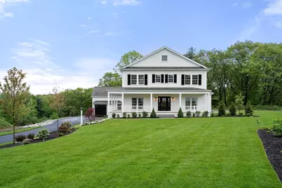 131 Nobscot Dr, Framingham, MA 01701 - Photo 1