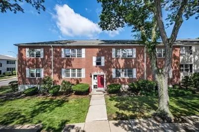210 Lake Shore Rd #3, Boston, MA 02135 - Photo 1
