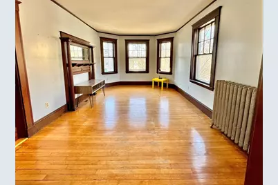 28 Putnam Ave #2, Cambridge, MA 02139 - Photo 1