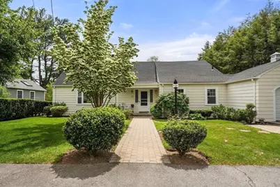 39 Manton Rd., Swampscott, MA 01907 - Photo 1