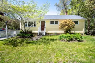 11 Parker St, Mattapoisett, MA 02739 - Photo 1