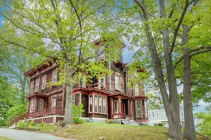 4 Mount Vernon, Haverhill, MA 01830 - Photo 1