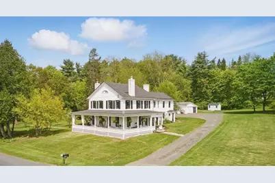 4 Porter St, Granby, MA 01033 - Photo 1