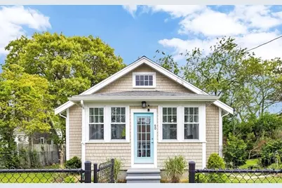 60 Grove St, Barnstable, MA 02601 - Photo 1