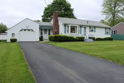 31 Lee Ave, Fitchburg, MA 01420 - Photo 1