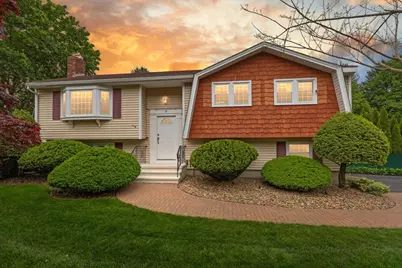 18 Winsor Road, Billerica, MA 01821 - Photo 1