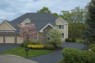 41 Clubhouse Way, Sutton, MA 01590 - Photo 1