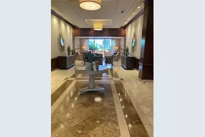 9 Hawthorne Place #5A, Boston, MA 02114 - Photo 1