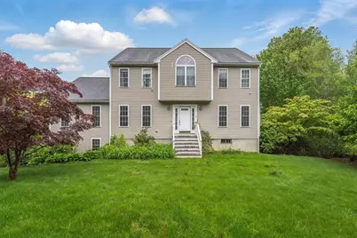 21 Russo Dr, Marlborough, MA 01752 - Photo 1