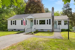 138 Chestnut St, Wilmington, MA 01887 - Photo 1