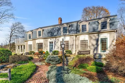 8 Preston Pl, Beverly, MA 01915 - Photo 1