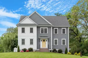 35 Lucaya Cir, Wilmington, MA 01887 - Photo 1