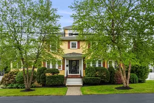 8 Warren Rd, Marblehead, MA 01945 - Photo 1