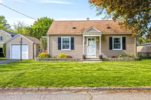 130 Roosevelt Ave, Chicopee, MA 01013 - Photo 1