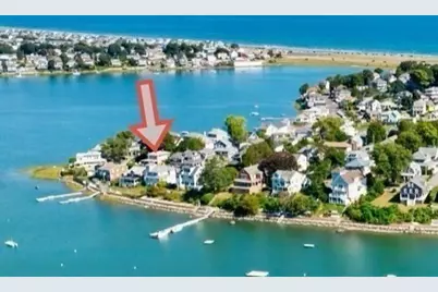 92 Hampton Cir, Hull, MA 02045 - Photo 1