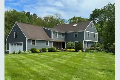 28 Regina Dr, Chelmsford, MA 01824 - Photo 1