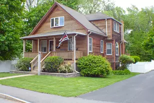 93 Crescent St, Rockland, MA 02370 - Photo 1