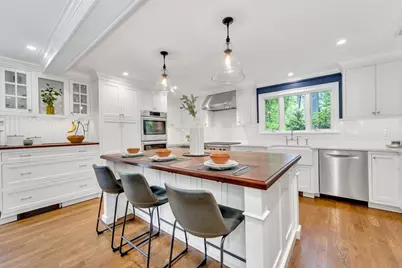 119 Pleasant Valley Rd, Amesbury, MA 01913 - Photo 1