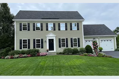 14 Cavite St, Devens, MA 01434 - Photo 1