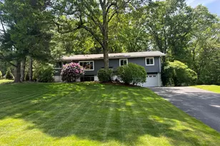 11 Huckleberry Ln, Sharon, MA 02067 - Photo 1